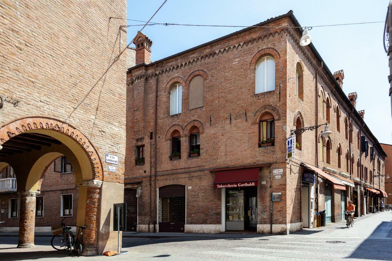 Ferrara Mercato Fancy Studio Exteriör bild